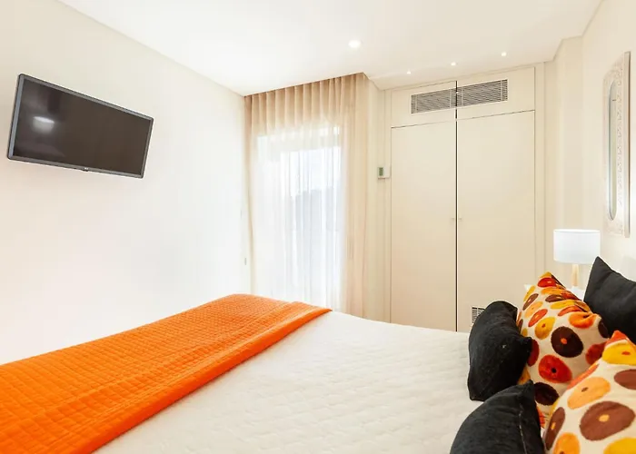 Lirio - Minho's Guest * Braga