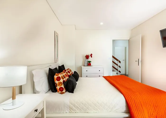 Lirio - Minho's Guest * Braga